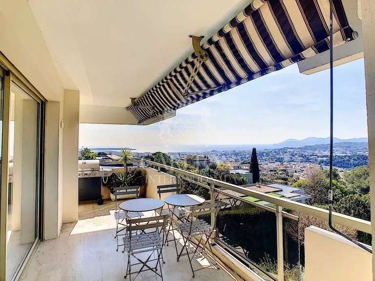 Appartement Le Cannet - 3 chambres - 100m²