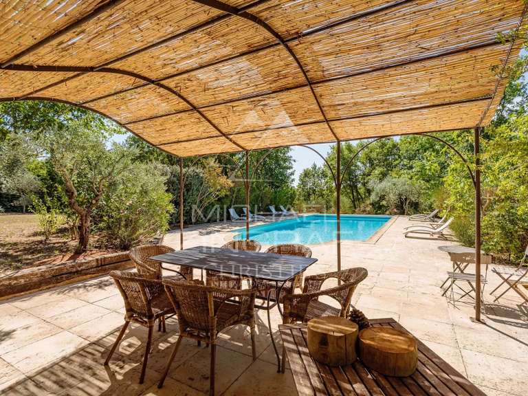 Maison Roussillon - 5 chambres - 175m²