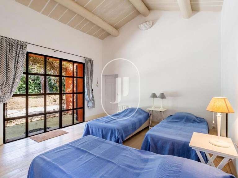 Maison Roussillon - 5 chambres - 175m²
