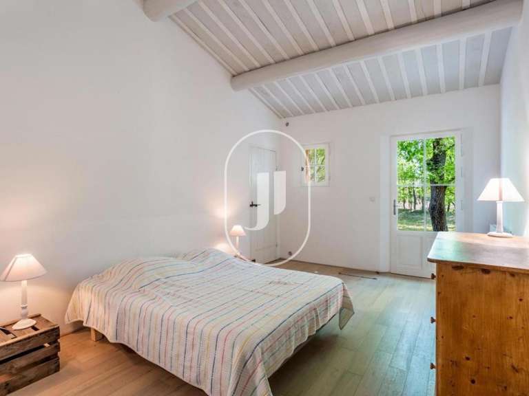 Maison Roussillon - 5 chambres - 175m²