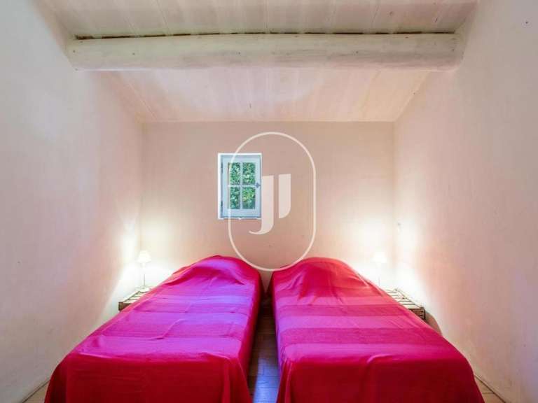 Maison Roussillon - 5 chambres - 175m²