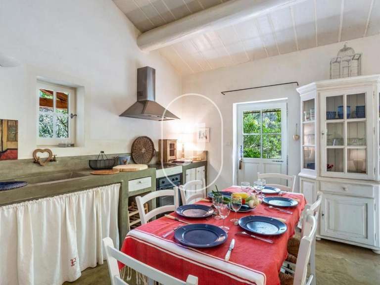 Maison Roussillon - 5 chambres - 175m²