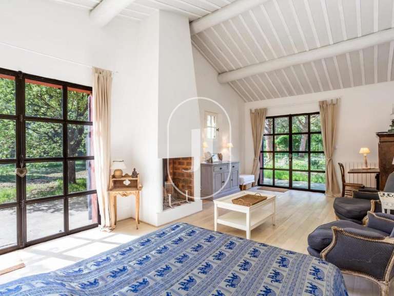 Maison Roussillon - 5 chambres - 175m²