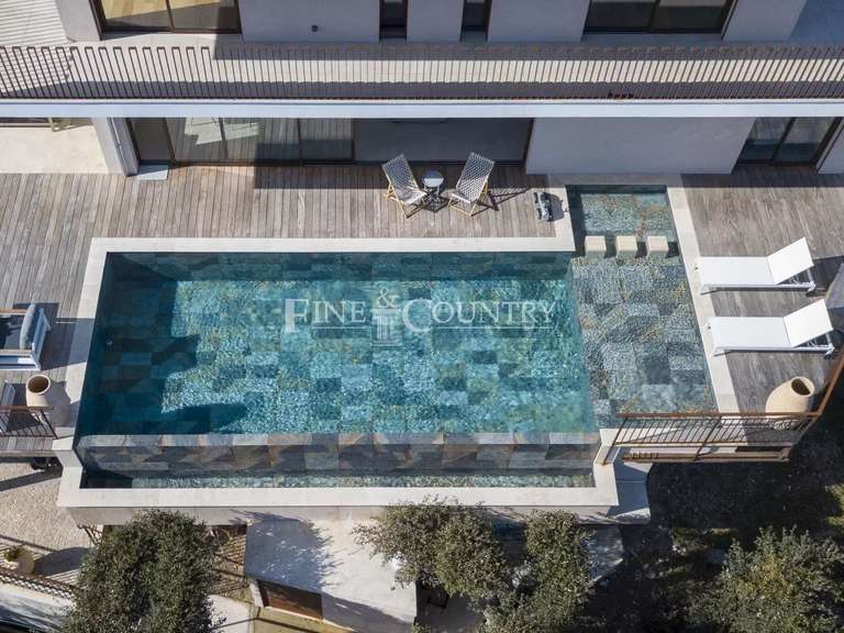 Villa Mandelieu-la-Napoule - 5 chambres - 318m²