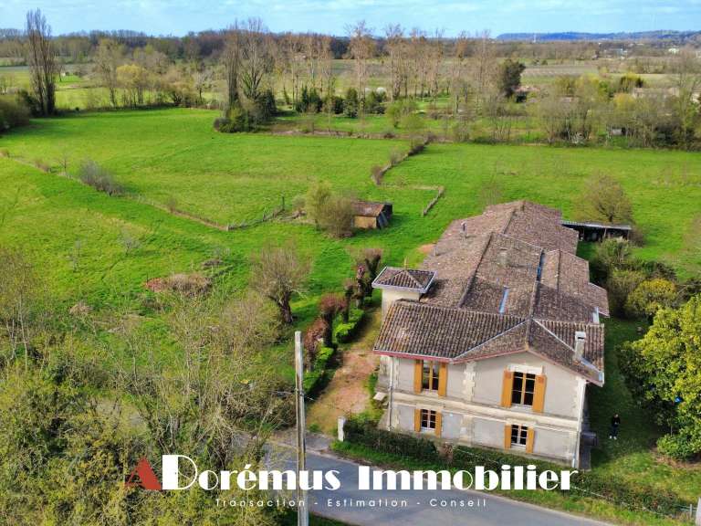 House Latresne - 5 bedrooms - 280m²