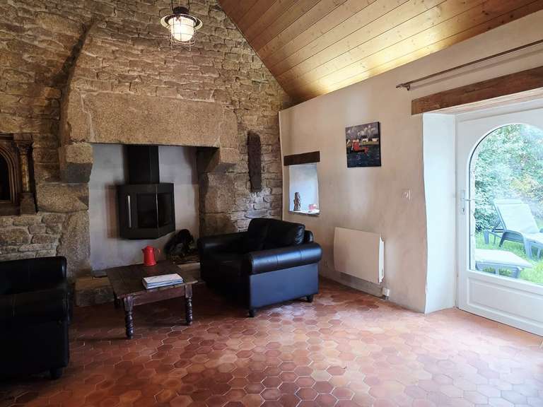 House Trédrez-Locquémeau - 200m²