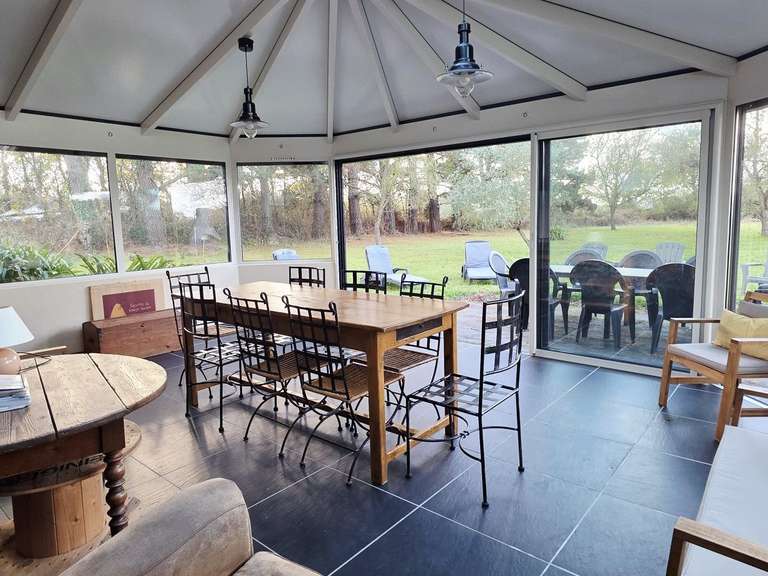 House Trédrez-Locquémeau - 200m²