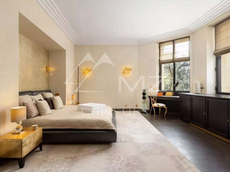 Appartement Paris 16e - 4 chambres - 438m²
