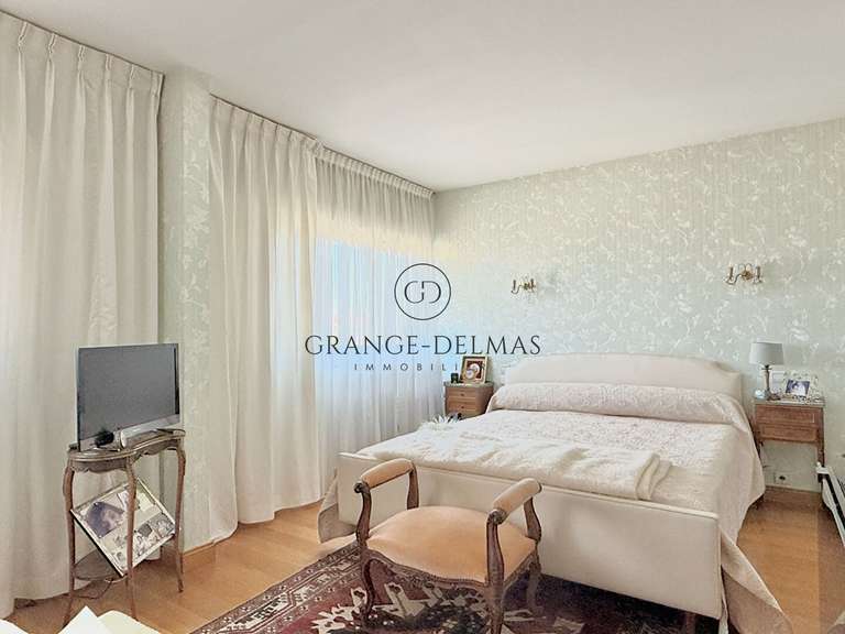 Appartement Bordeaux - 4 chambres - 177m²