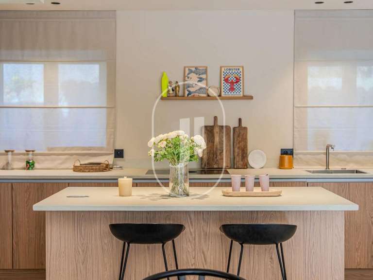 Maison Eyragues - 4 chambres - 120m²