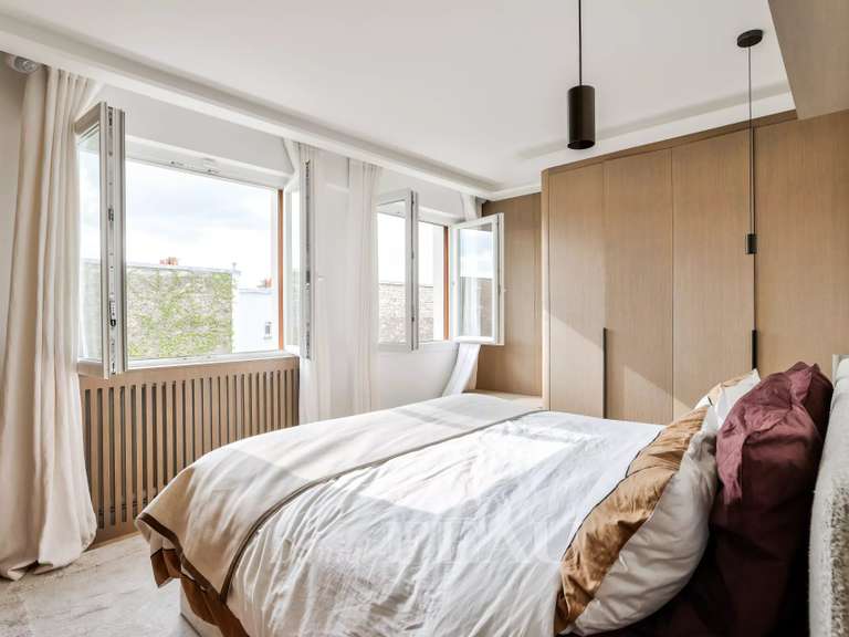 Appartement Paris 7e - 2 chambres - 115m²