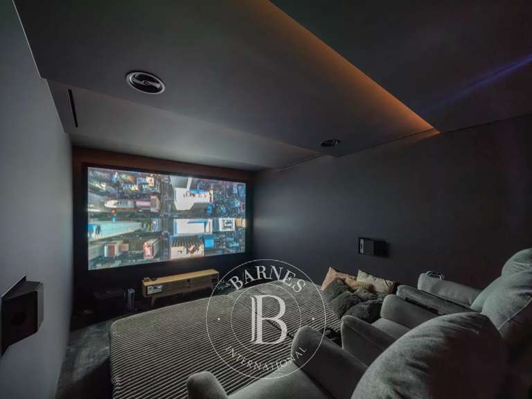 Villa Mandelieu-la-Napoule - 5 chambres - 318m²