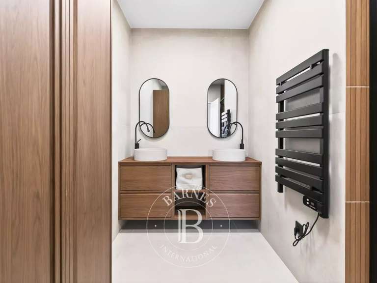 Appartement Marseille 8e - 3 chambres - 152m²