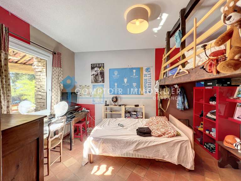 Maison Murs - 6 chambres - 365m²