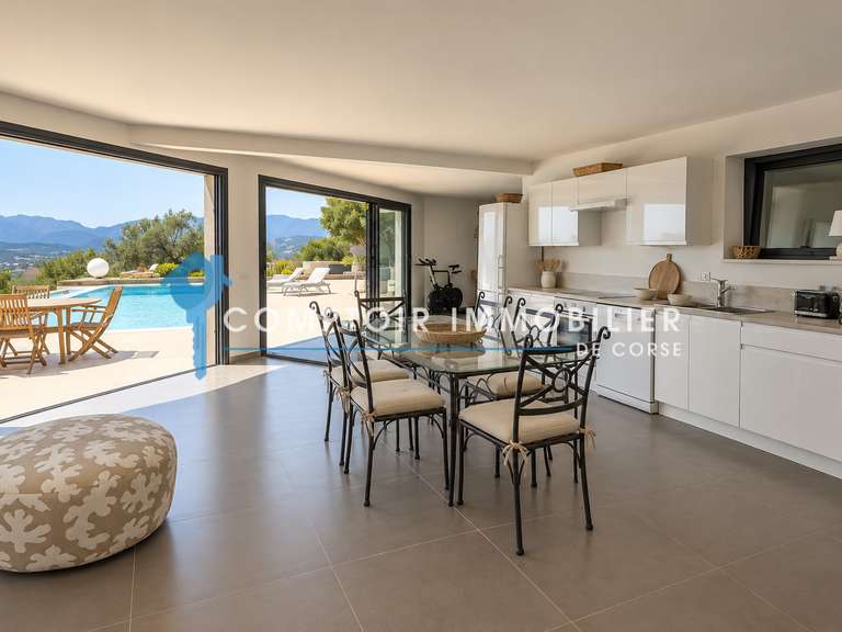 Villa Sainte-Lucie-de-Porto-Vecchio - 8 chambres - 595m²