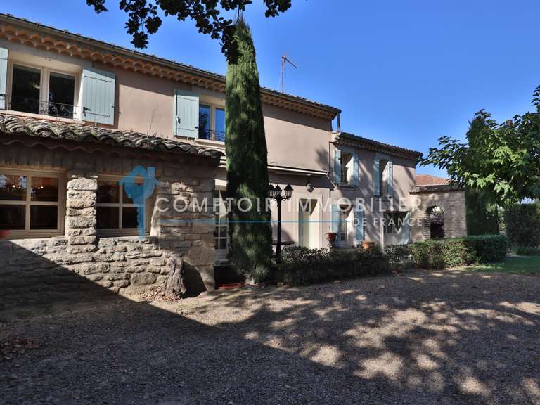 House Robion - 4 bedrooms - 180m²