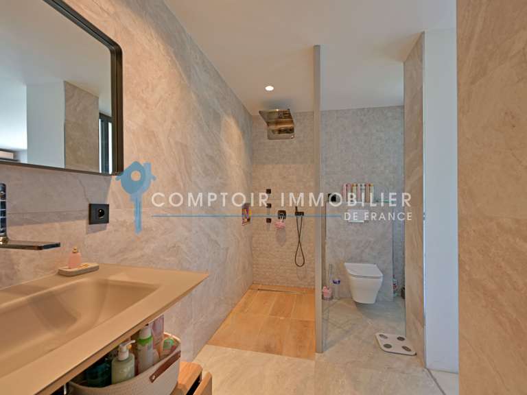 Villa Saint-Gély-du-Fesc - 5 chambres - 240m²