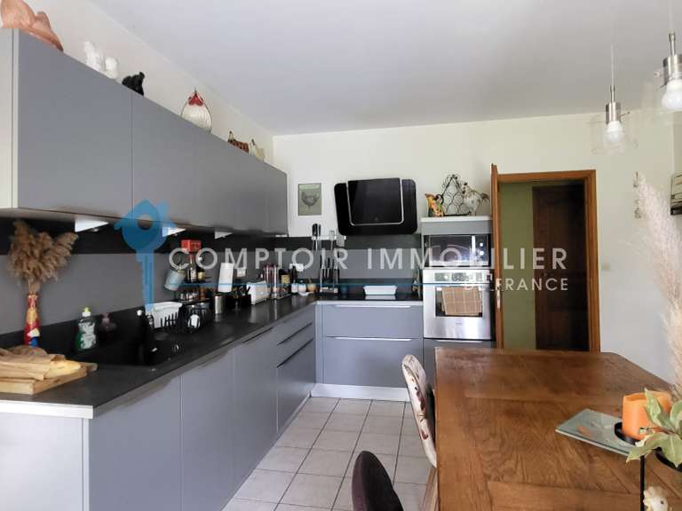 Maison Nîmes - 6 chambres - 230m²
