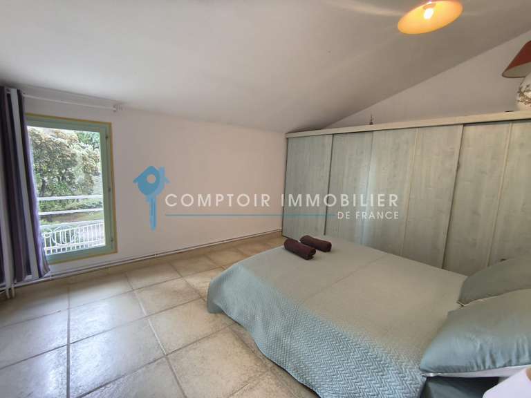 Maison Rochefort-du-Gard - 5 chambres - 260m²
