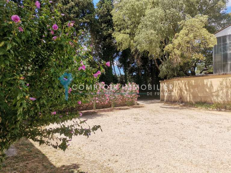 Maison Uzès - 6 chambres - 460m²