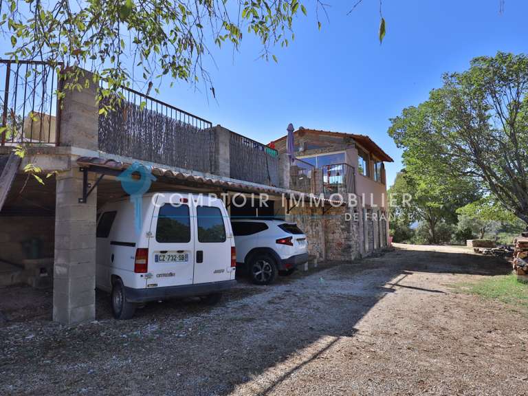 Maison Saint-Saturnin-lès-Apt - 3 chambres - 170m²