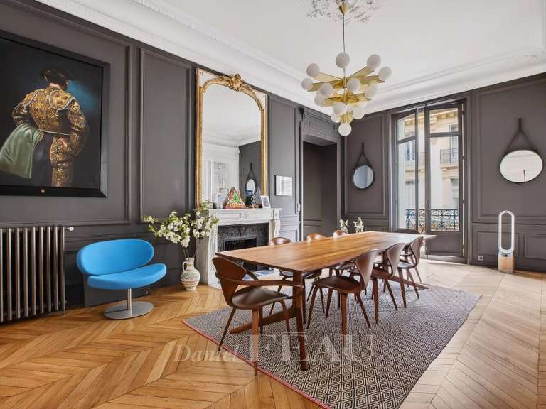 Appartement Paris 17e - 4 chambres - 305m²