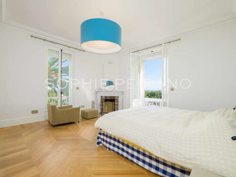 Villa avec Vue sur mer Antibes - 5 chambres - 247m²