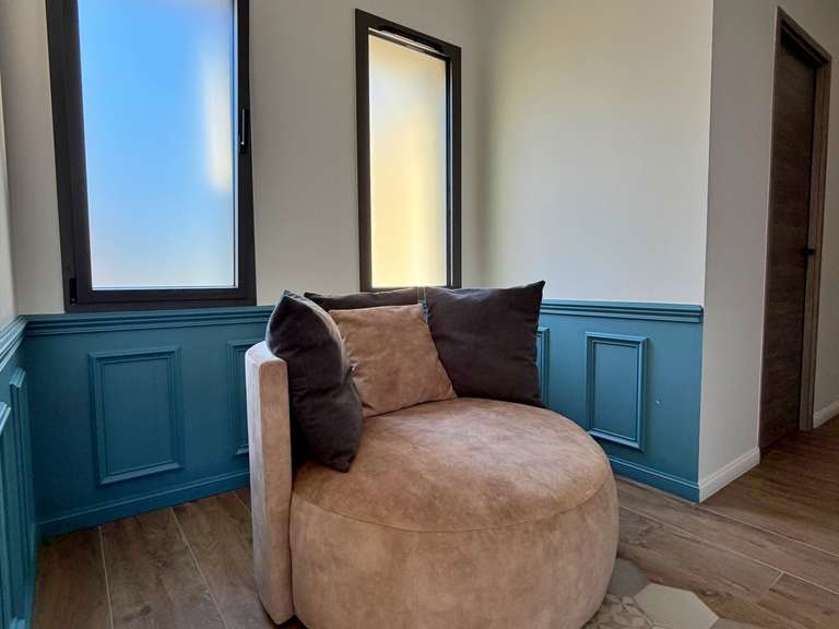 Maison Fargues-Saint-Hilaire - 3 chambres - 185m²