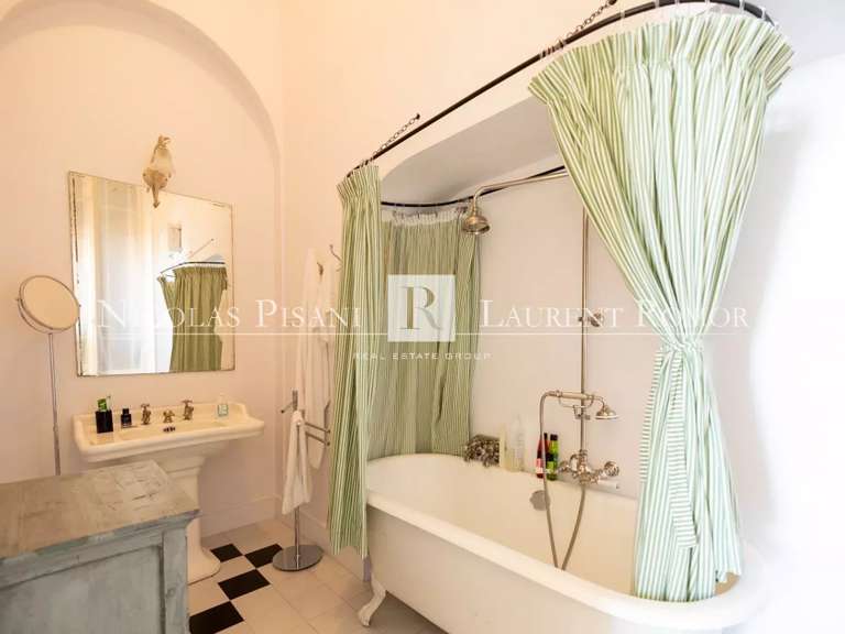 Villa with Sea view Beaulieu-sur-Mer - 10 bedrooms - 560m²