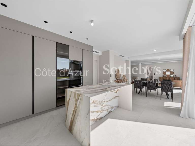 Maison Mouans-Sartoux - 4 chambres - 280m²