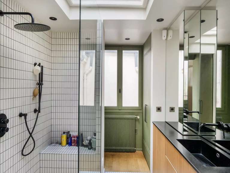 Appartement Paris 9e - 1 chambre - 63m²