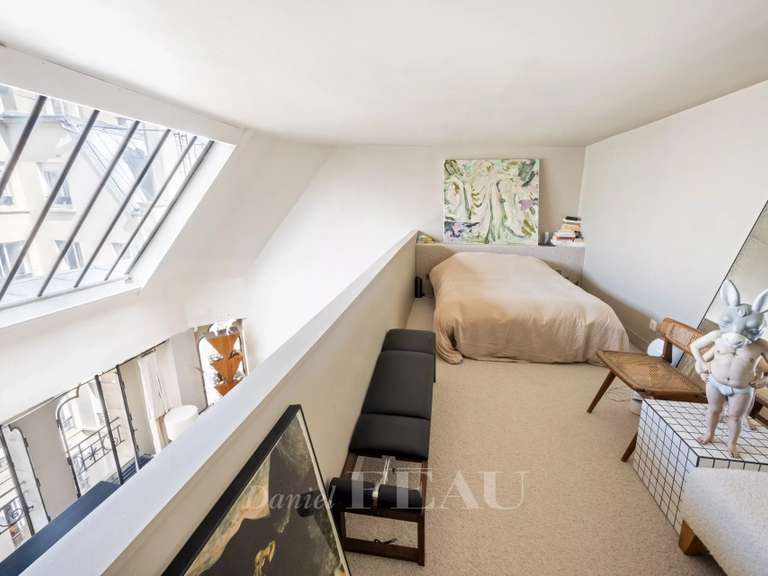 Appartement Paris 9e - 1 chambre - 63m²
