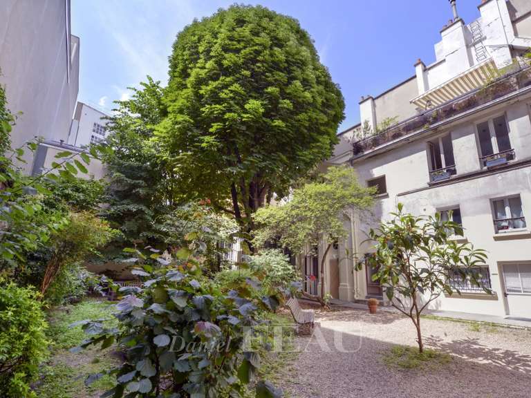 Appartement Paris 9e - 1 chambre - 63m²