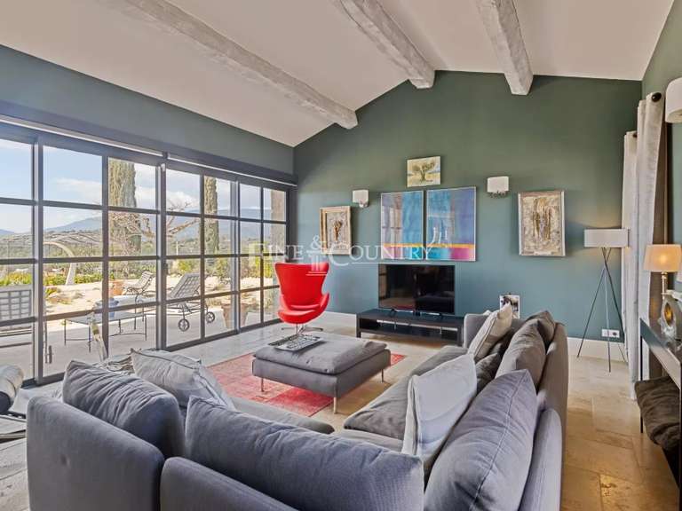 House Tourrettes - 5 bedrooms - 328m²