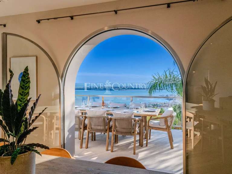 Villa with Sea view Cannes - 5 bedrooms - 300m²