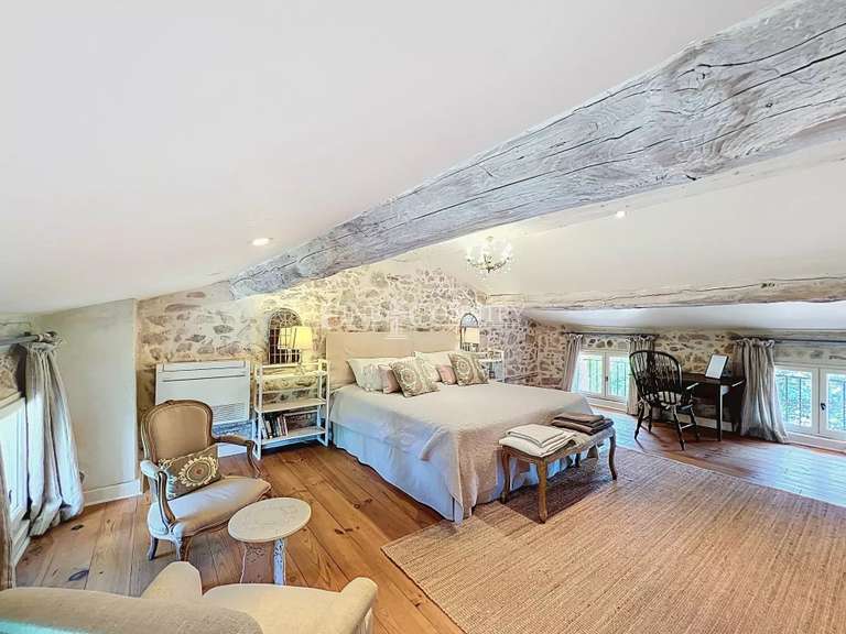 Villa Gonfaron - 6 bedrooms - 268m²