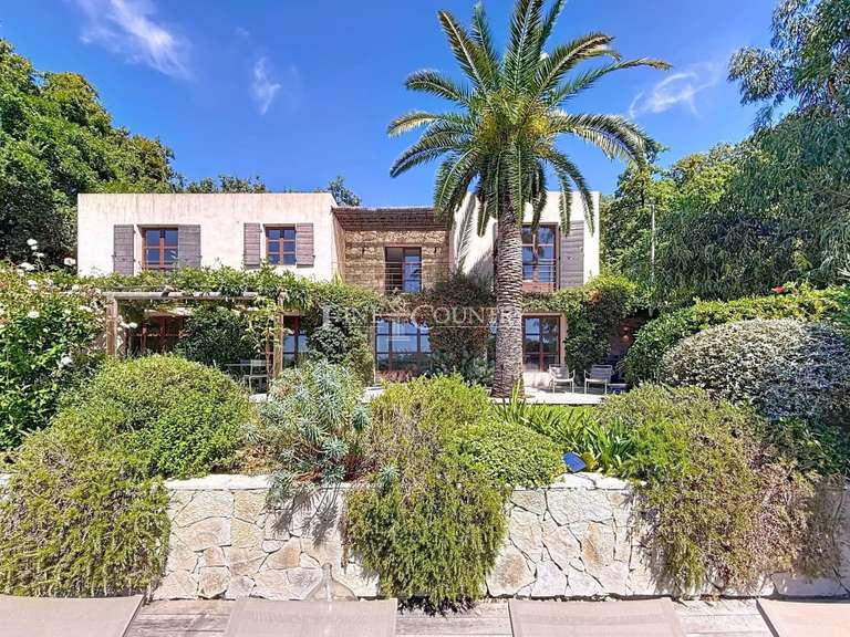 Villa Châteauneuf-Grasse - 5 chambres - 250m²
