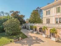 Vente maison 16 pièces