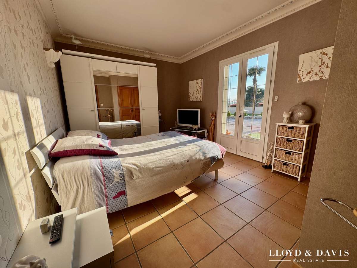 House Beauvallon