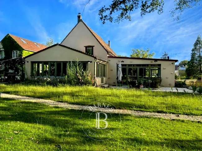 Maison 15 pièces 550 m² · à Sancerre · 550 m² · 710 200 €