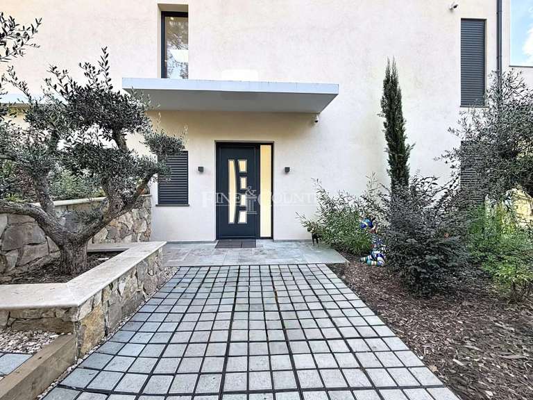 Villa Valbonne - 4 chambres - 318m²