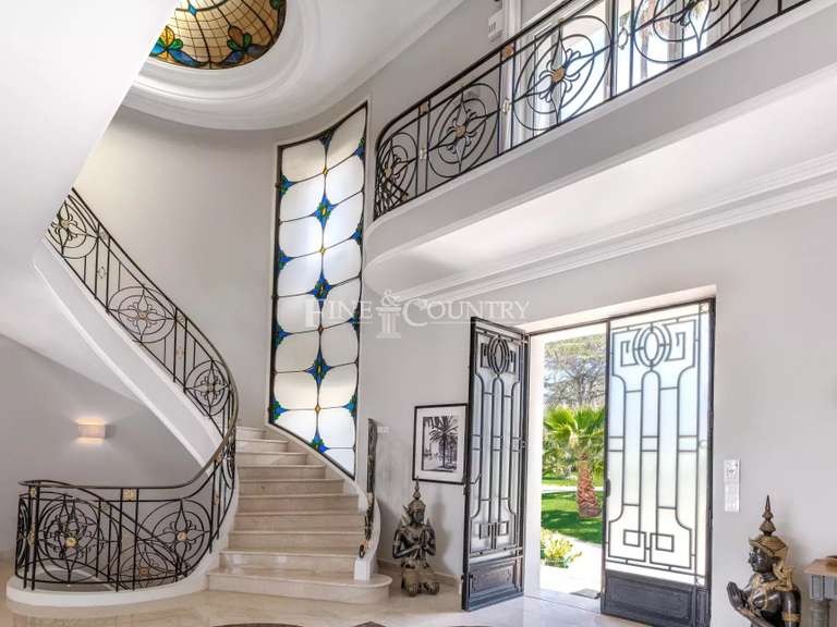 Villa Antibes - 9 chambres - 512m²