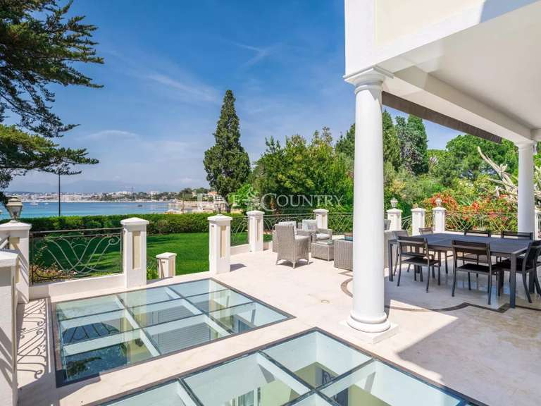 Villa Antibes - 9 chambres - 512m²