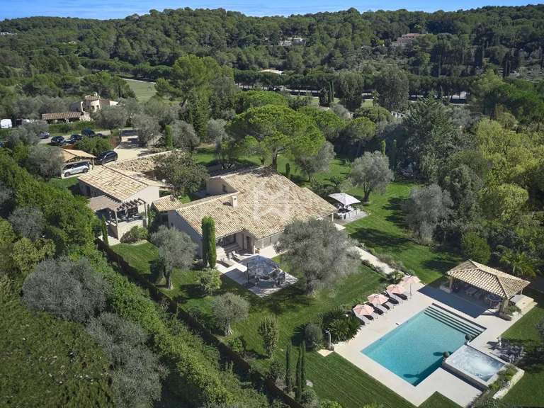 Maison Mougins - 5 chambres - 350m²