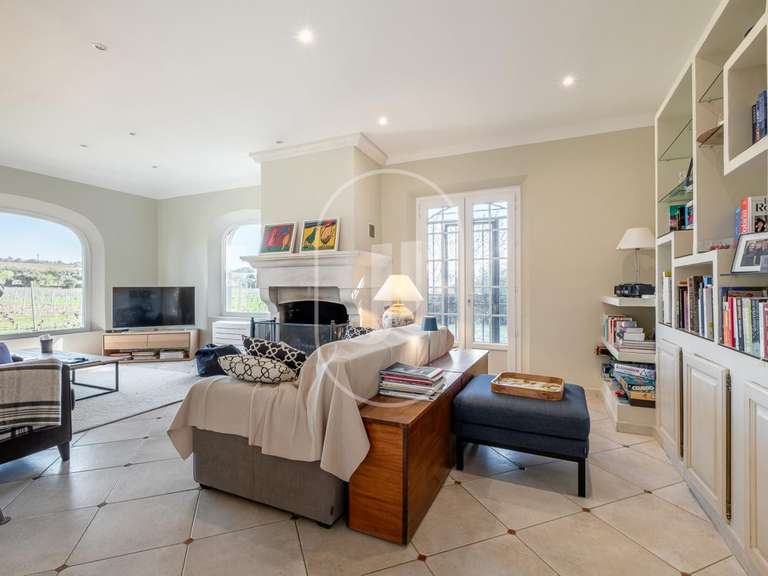 Maison Châteauneuf-du-Pape - 4 chambres - 176m²