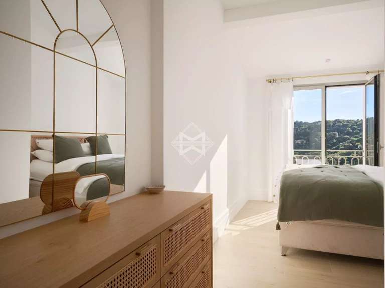 Villa Cavalaire-sur-Mer - 6 bedrooms - 320m²