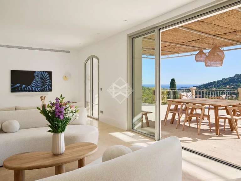 Villa Cavalaire-sur-Mer - 6 bedrooms - 320m²