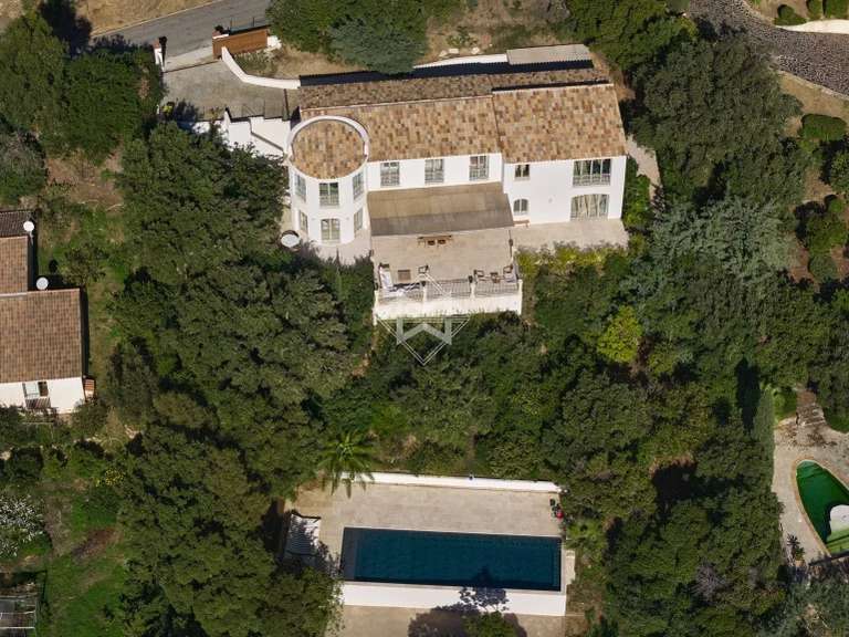 Villa Cavalaire-sur-Mer - 6 bedrooms - 320m²