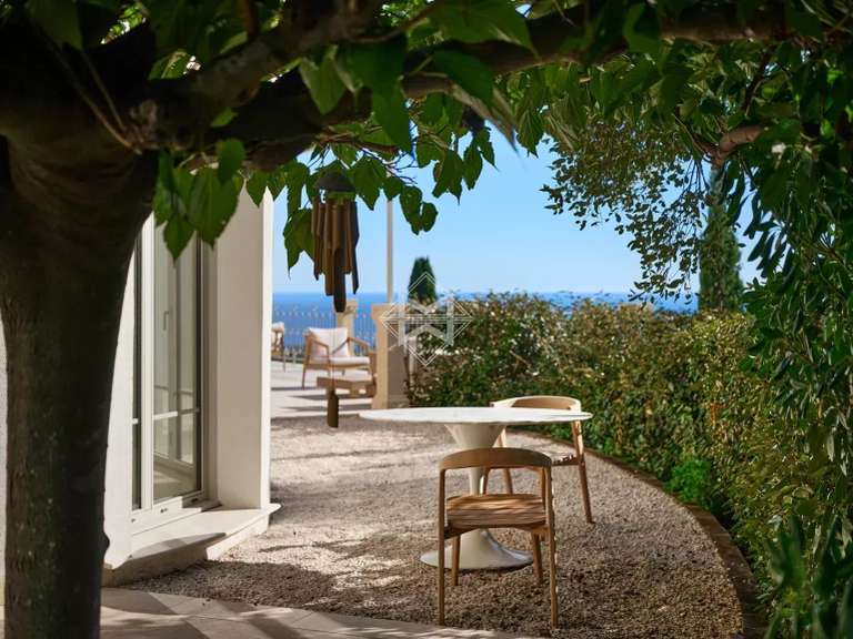 Villa Cavalaire-sur-Mer - 6 bedrooms - 320m²