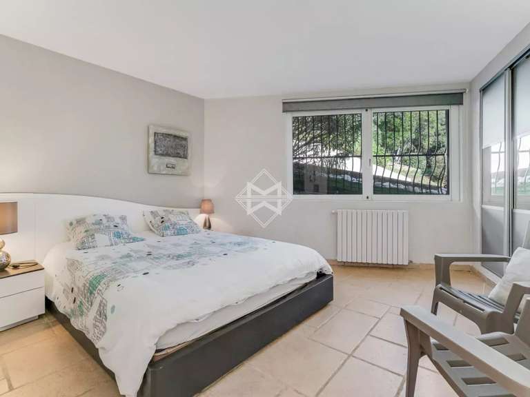 Villa with Sea view Cavalaire-sur-Mer - 4 bedrooms - 200m²